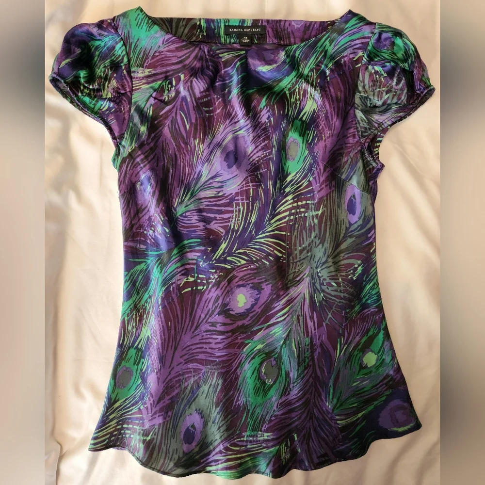 Banana Republic Women's Cap Sleeve Blouse Top Peacock Print Size XS - Picture 2 of 5
